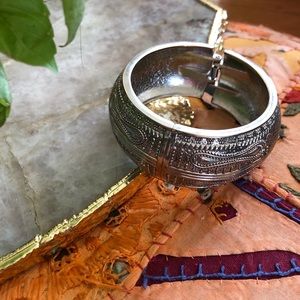 Indian Metal Hinged Bangle